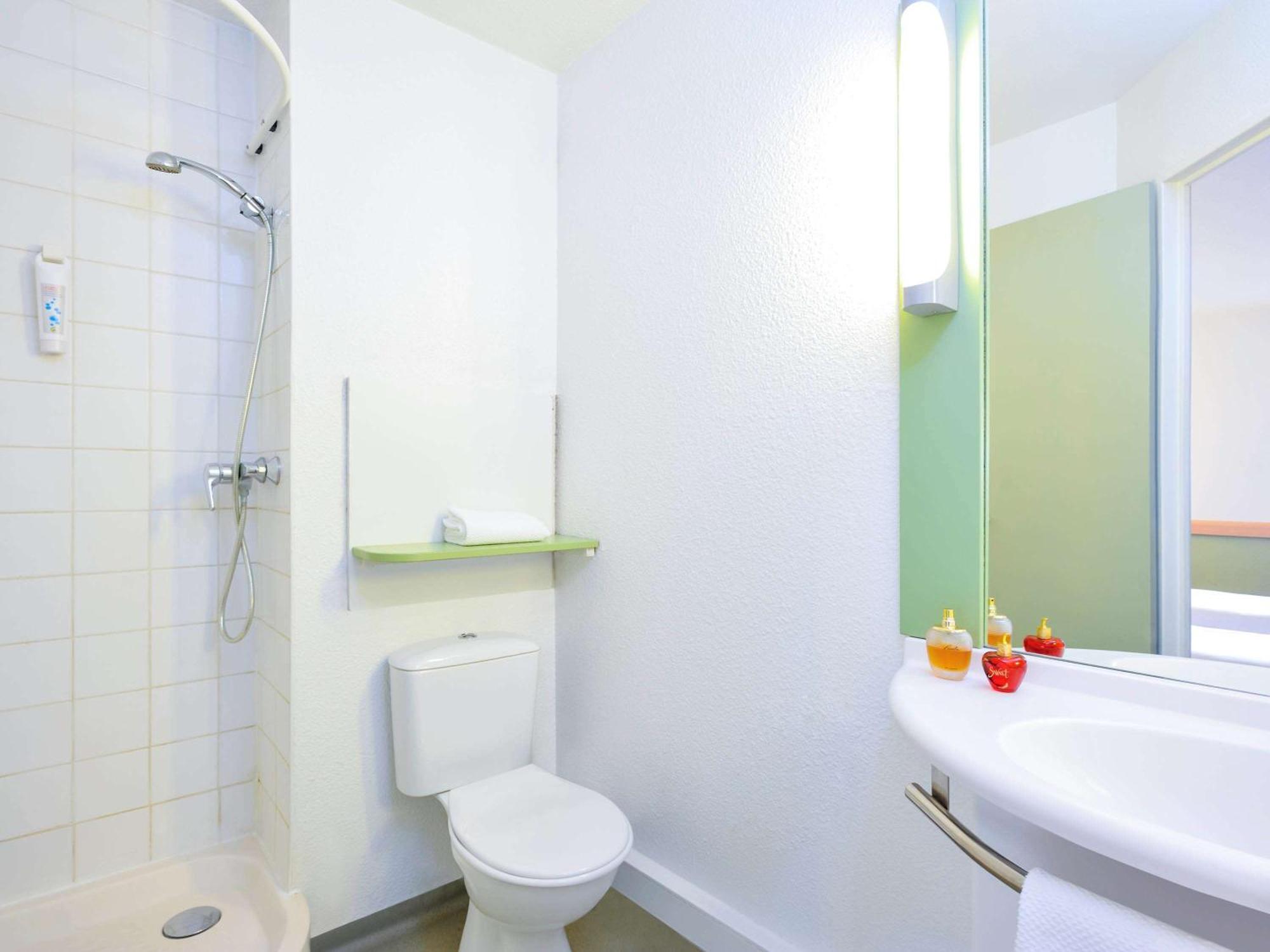 Ibis Budget Lille Gares Vieux-Lille Ngoại thất bức ảnh
