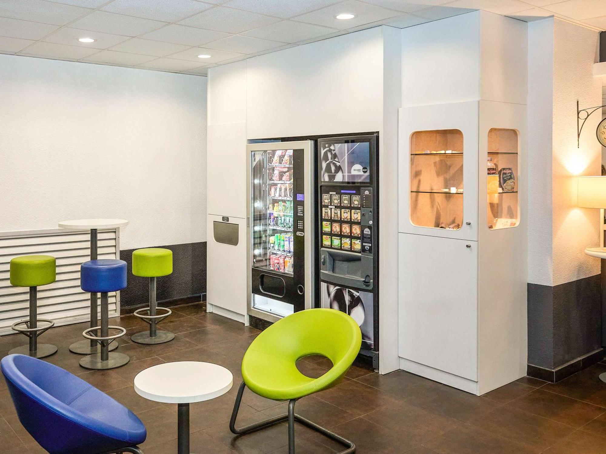 Ibis Budget Lille Gares Vieux-Lille Ngoại thất bức ảnh