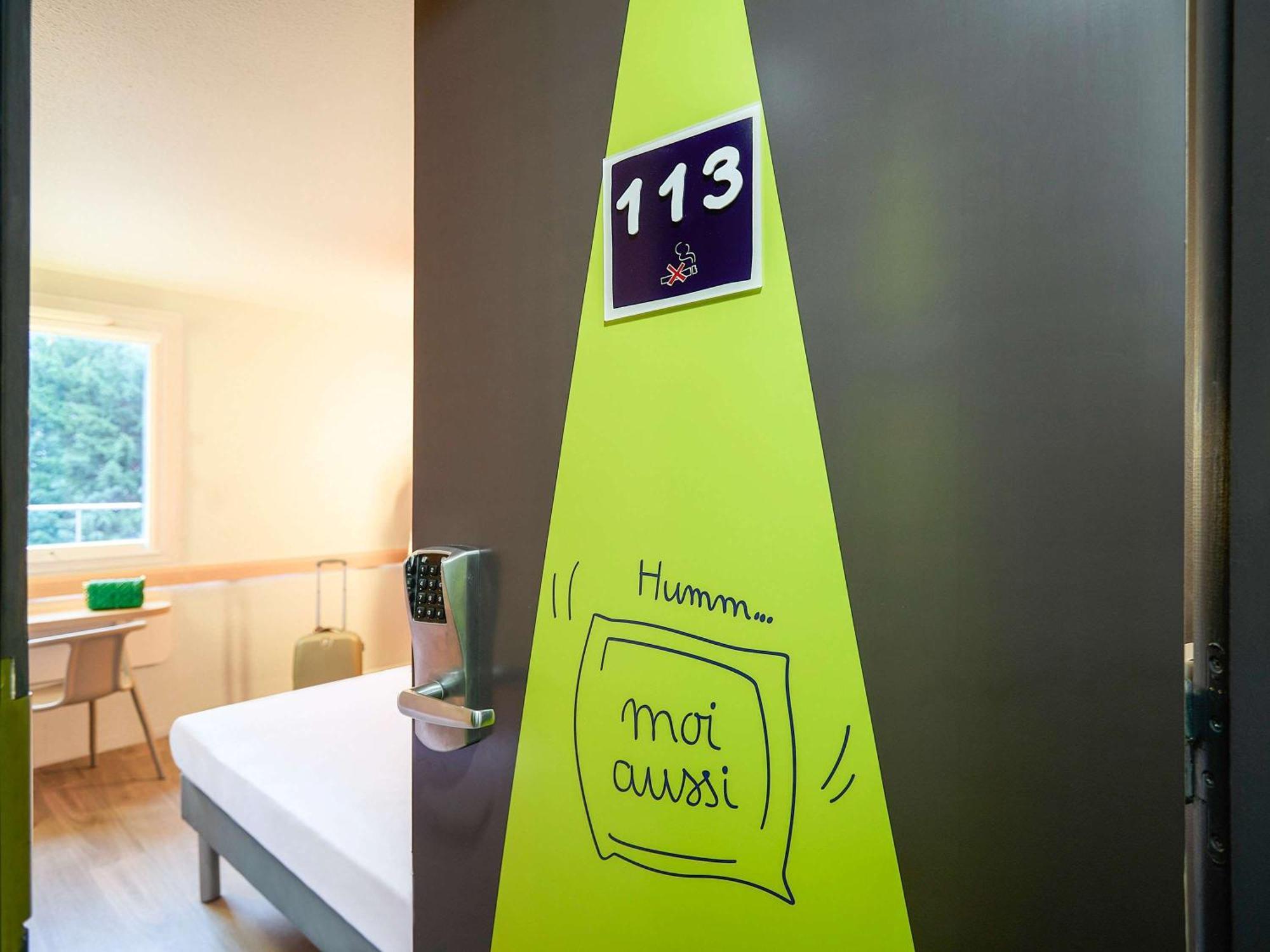 Ibis Budget Lille Gares Vieux-Lille Ngoại thất bức ảnh