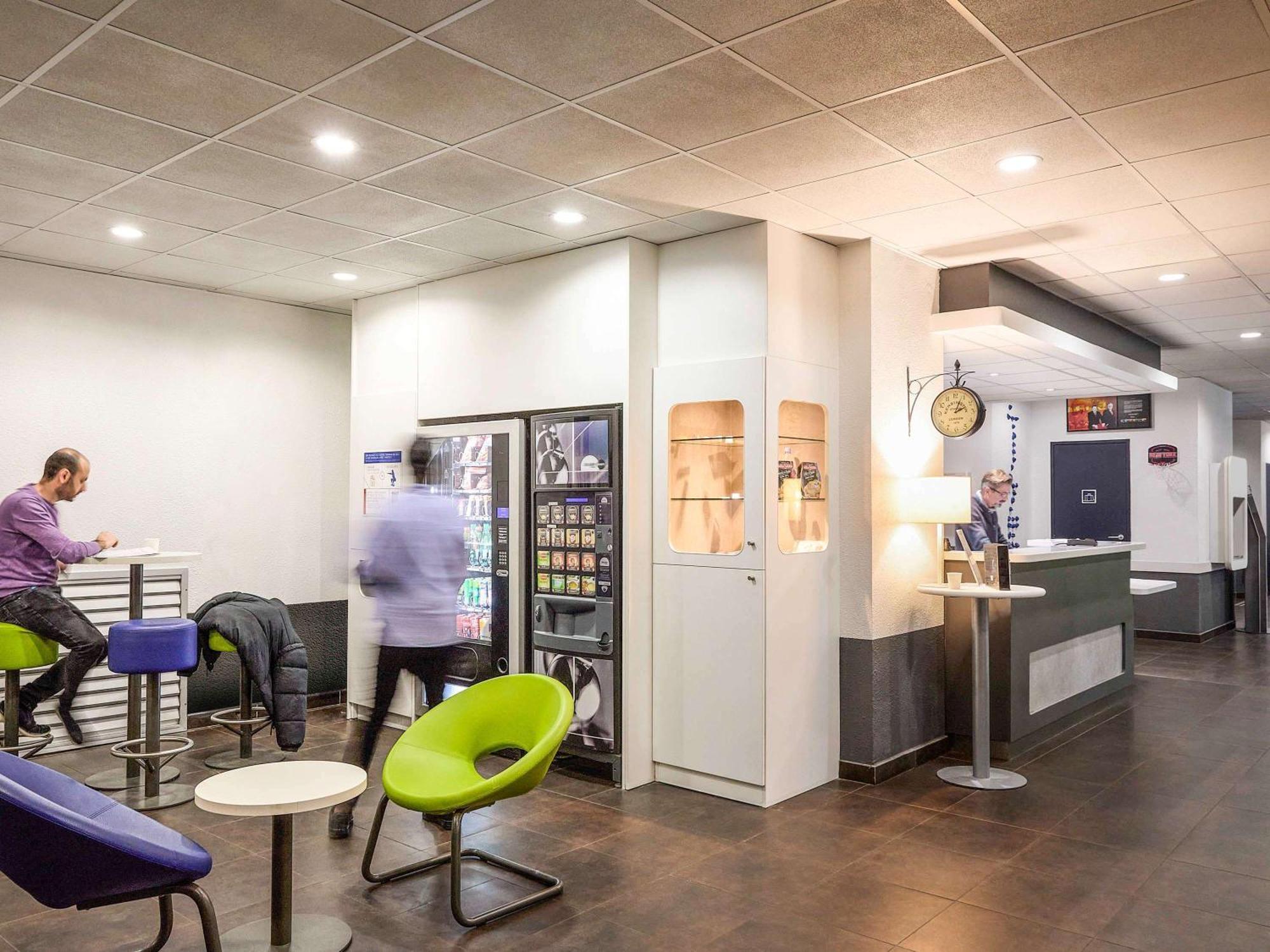 Ibis Budget Lille Gares Vieux-Lille Ngoại thất bức ảnh